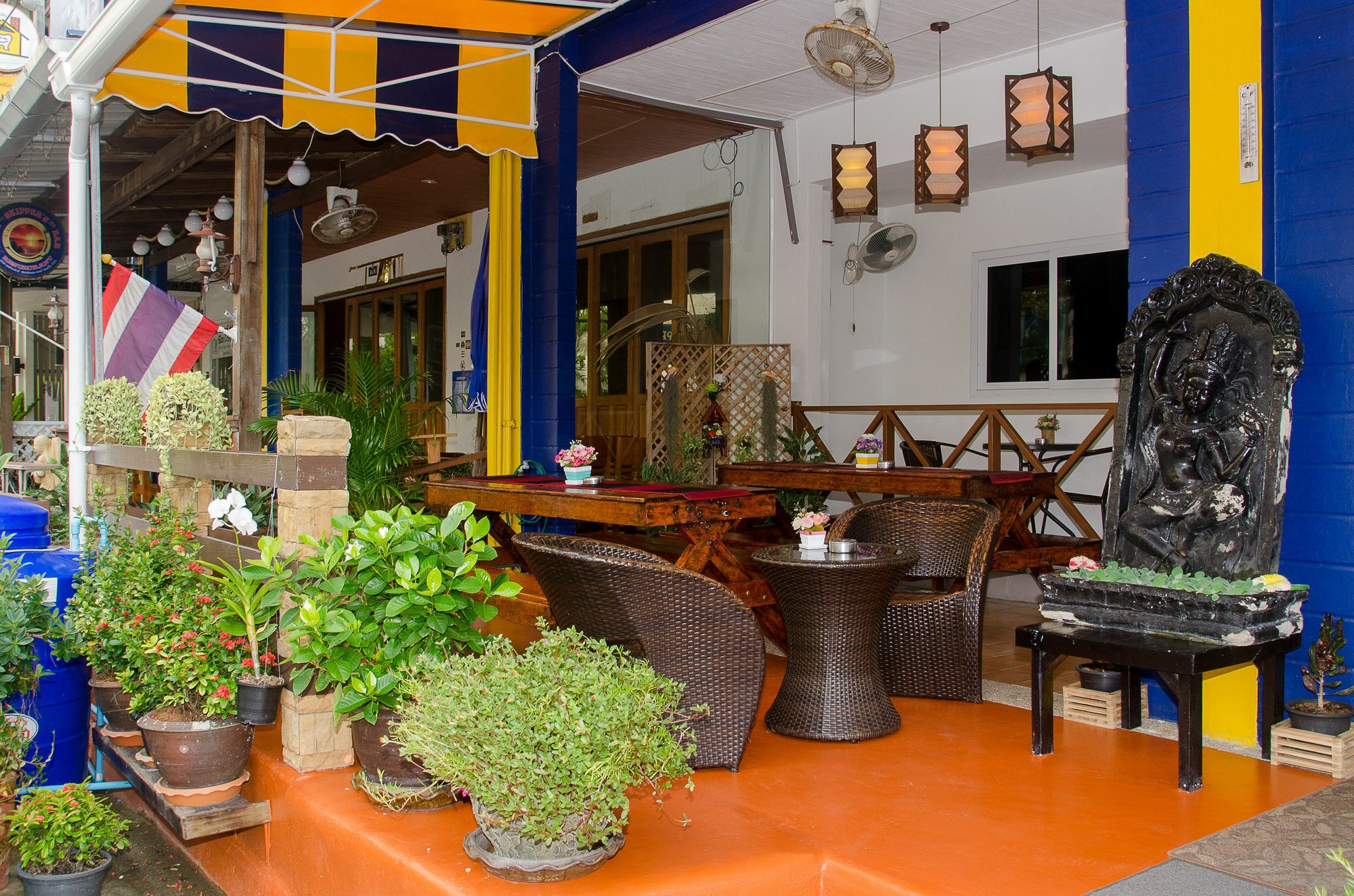 Allstar Guesthouse Karon Екстер'єр фото