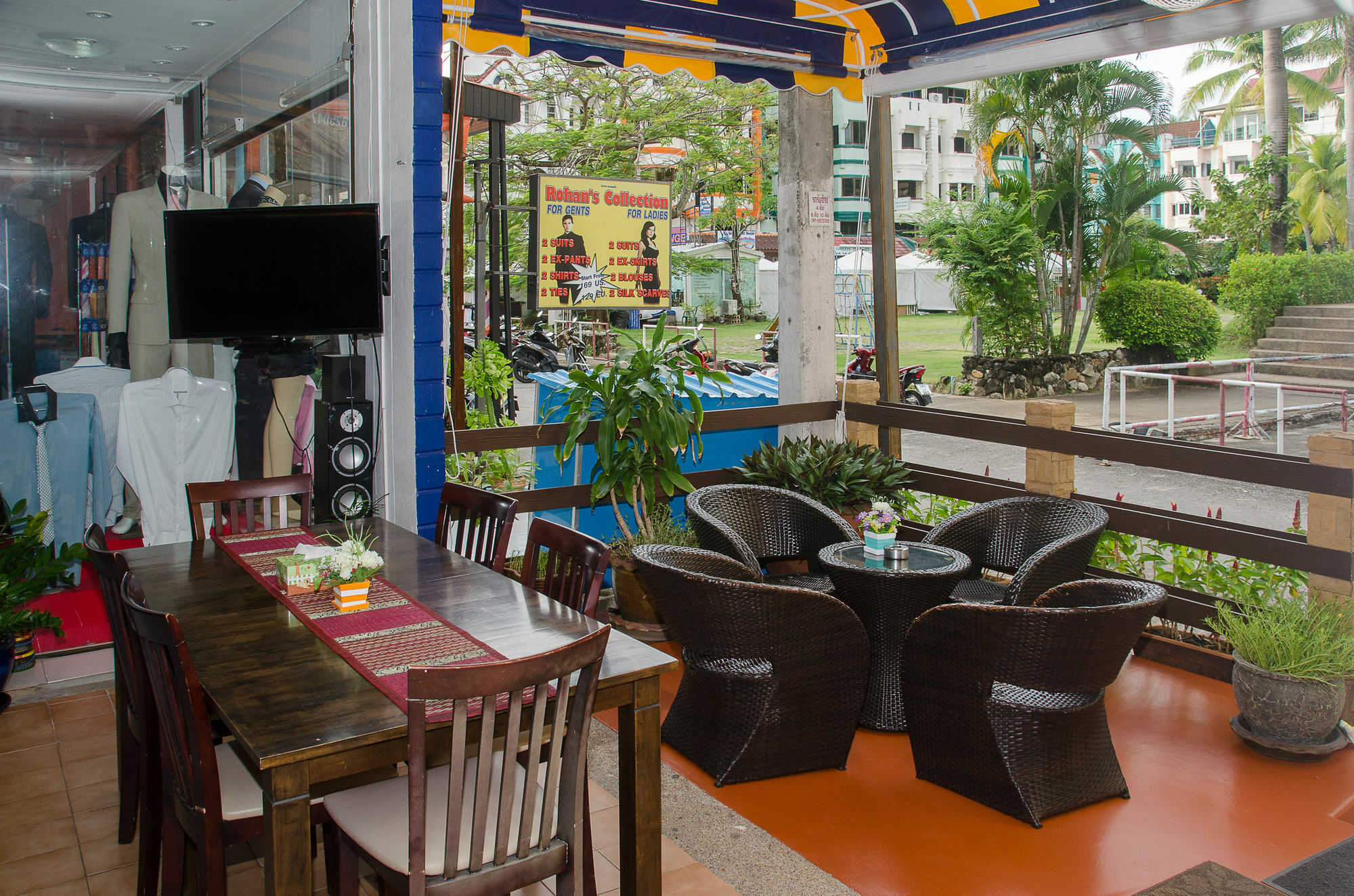Allstar Guesthouse Karon Екстер'єр фото